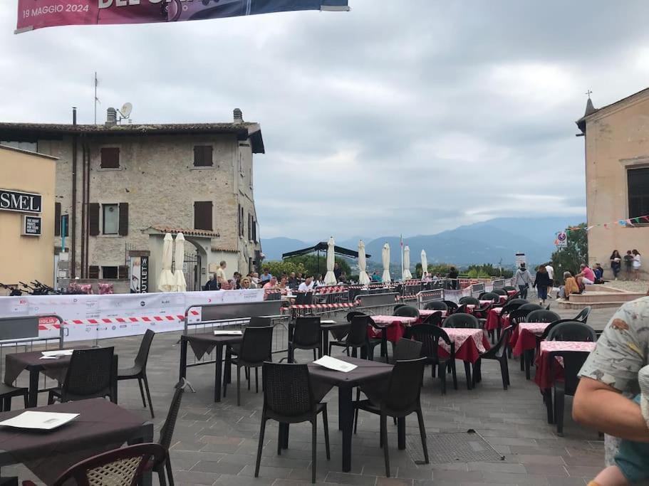 Garda Lake Attic Montinelle Ngoại thất bức ảnh